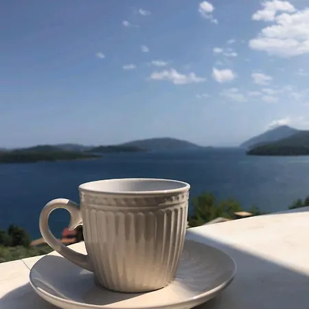 Lefkada Unique Sea View נידרי