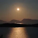 Lefkada Unique Sea View Daire *